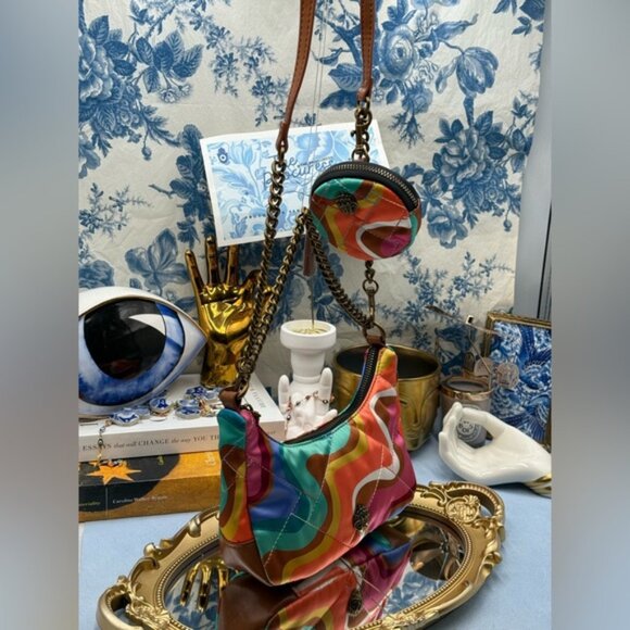 🆕 KURT GEIGER LONDON 🧿 NWOT Small Recycled Nylon Multi Crossbody Rainbow Swirl - Picture 3 of 13